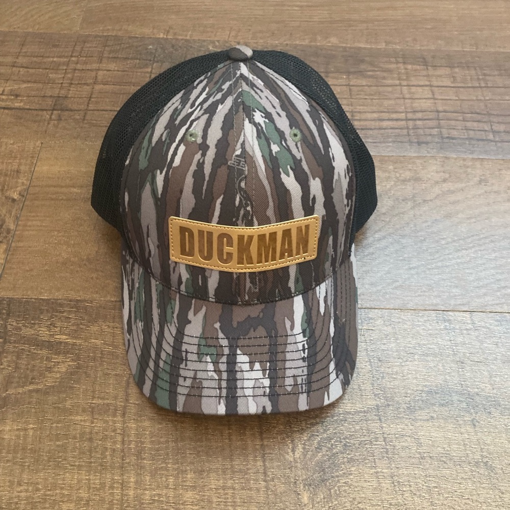 Duckman Logo Camo Trucker Hat Mesh SnapBack Outdoor Hunting Waterfowl
